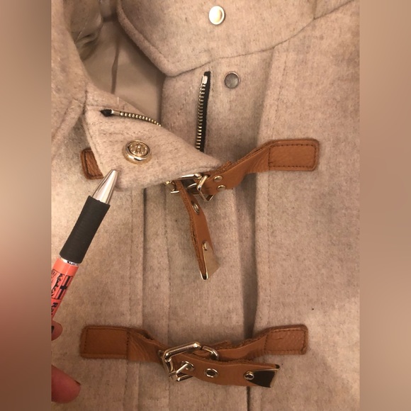 Zara Jacket with fake fur hood - Picture 5 of 7